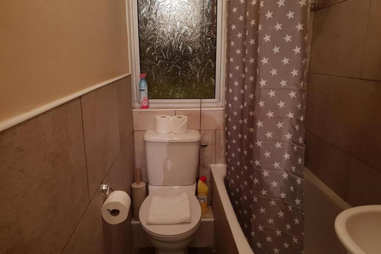 Bright 1 Bedroom Apartment Near City Centre EDI Exterior photo